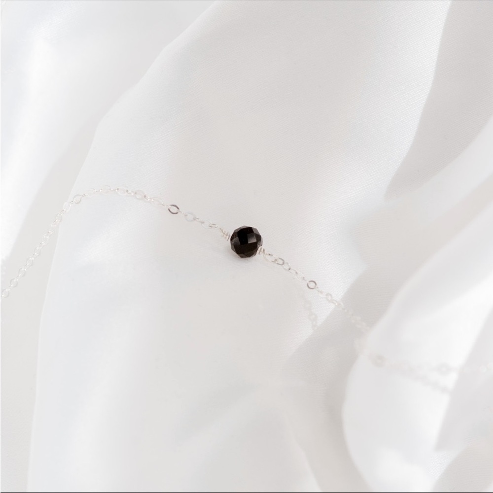 Black tourmaline Bracelet Dainty minimalist handmade jewelry - Picture 2 of 4